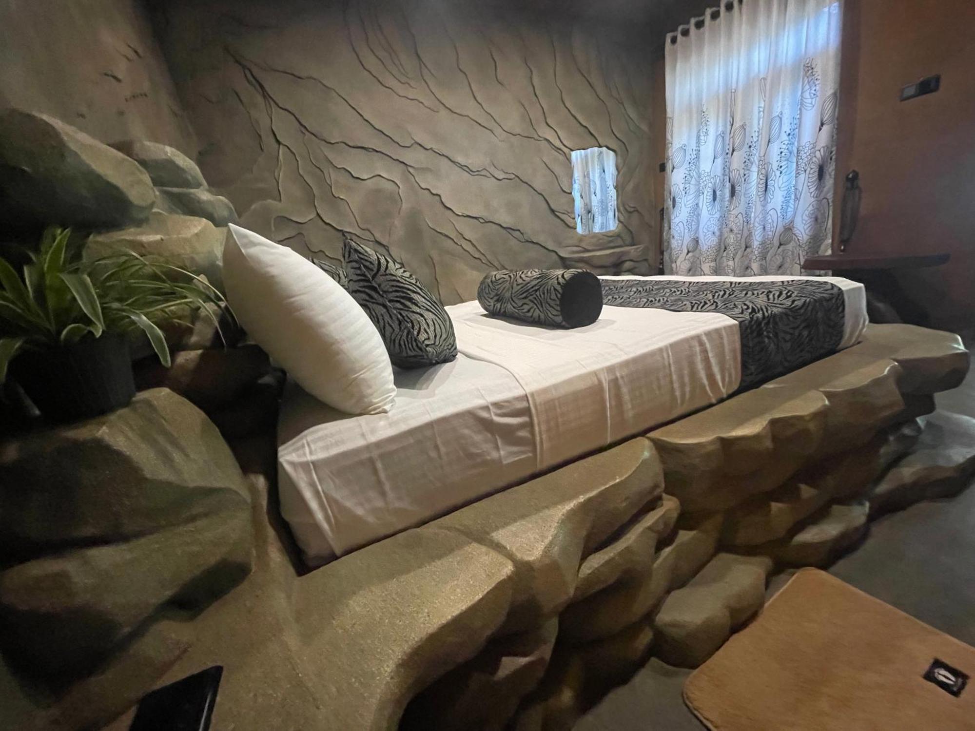Shan Home Stay Сігірія Екстер'єр фото